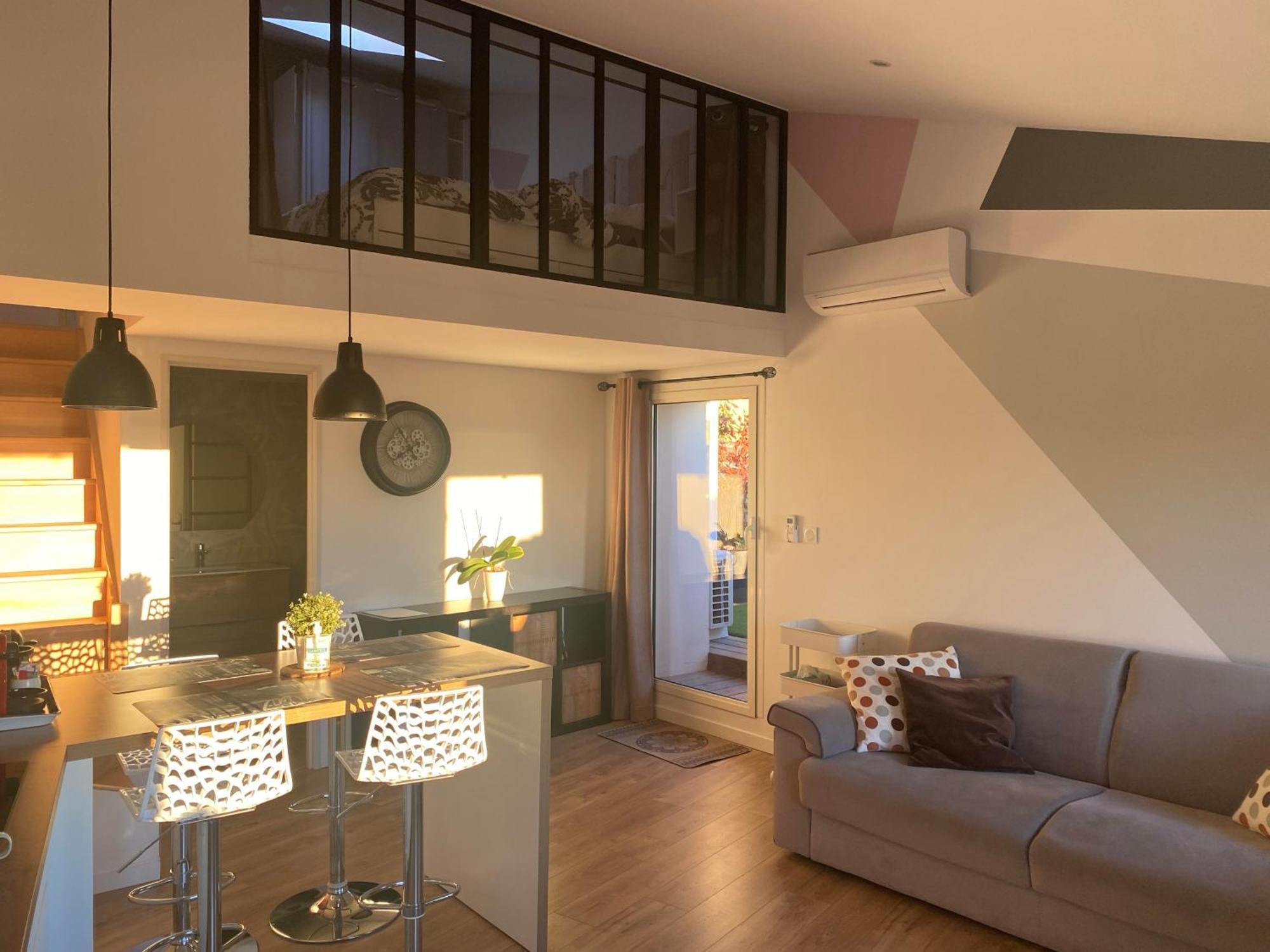 Spacieux Duplex, Vue Mer Et Belle Terrasse Hyeres Bagian luar foto